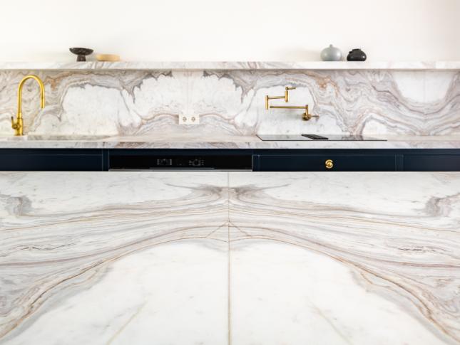 Ιδιωτική Κατοικία με Ikarus Μάρμαρο