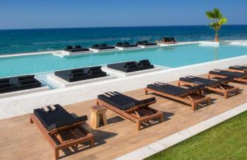 Abaton Island Resort & Spa 10