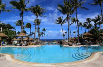 The Carlton Ritz Hotel - Maui 4